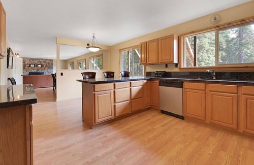 La Porte Cabin | Laporte Lodge-Armstrong/Mathews Cabin for rent