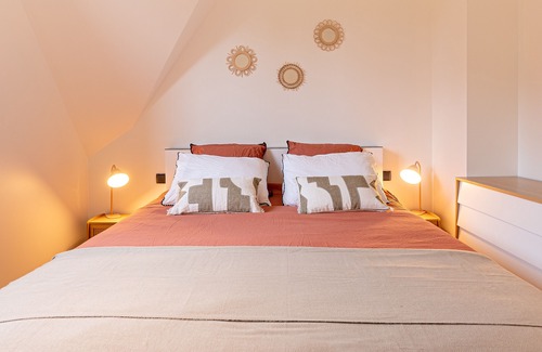 Saint-Ouen-de-Thouberville Other | Large charming Norman house with pool and cinema room