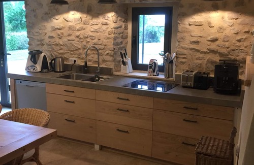 Rousset-les-Vignes House | Large renovated mas in Drôme provençale for several families or friends.