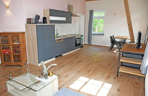 Altefaehr Apartment | Large 2-room vacation apartment Prora with park view - vacation apartments on Rügen and