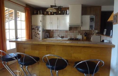 Laval-Pradel Villa | Large 200m² house with swimming pool (5 by10m) near Alès in the Cévennes, 8people