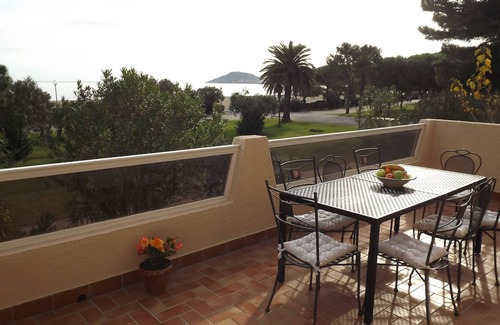 Plage d'Argeles Apartment | Large 3 bed beach-side apartment, 3-bed, sleeps 8, air-con, parking, 2 terraces