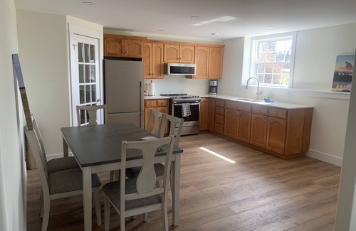 New Dominion House | Large 3 Bedroom Home + NEW 2021 2 Bedrooms aprtmt for add’l fee$ per night
