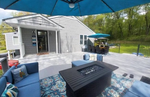 Wolcott House | Large 4 bedroom - Pool - Fire Pit