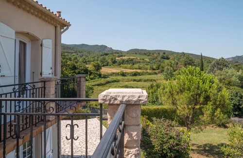 Le Bousquet-d'Orb House | Large 6-8 person villa with swimming pool 30mn from Lac du Salagou