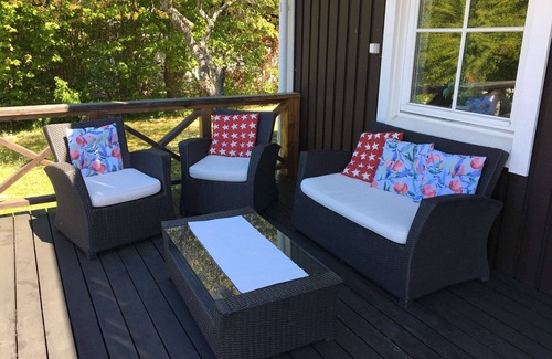 Axelsro Villa | Large, beautiful villa by the sea, near Visby.