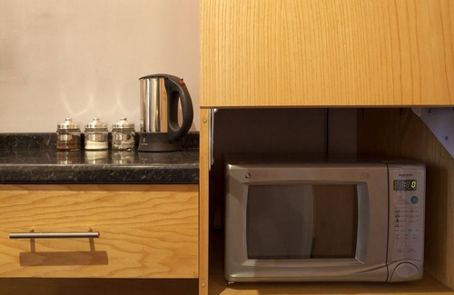 Nottingham City Centre Apartment | Large Central Spacious Studio Apartment With High Ceilings
