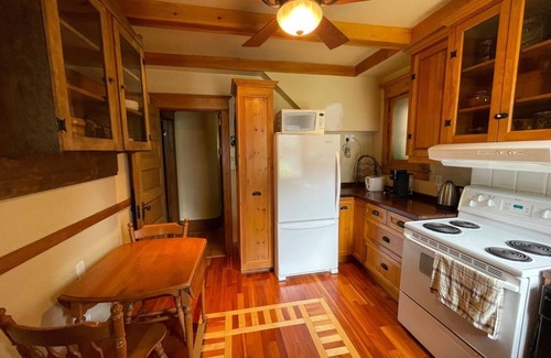 Liberty Village House | Large, comfortable, private three bedroom home in South Parkdale, Toronto!