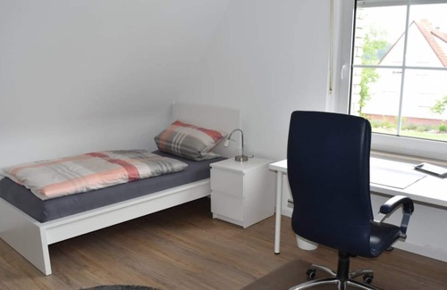 Schloss Holte-Stukenbrock House | Large vacation home for up to 4 people in the countryside incl. garden| near BI/LIP/PB/GT
