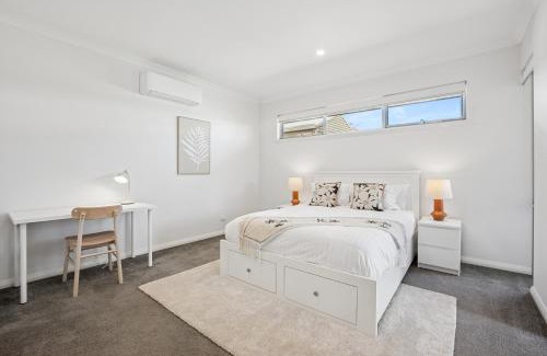 East Victoria Park House | Large Family Home, Albany Hwy, Close To City