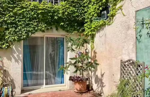 Tourbes House | Large family home with swimming pool