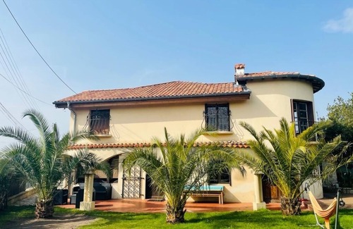 Saint-Vincent-de-Tyrosse House | LARGE FAMILY HOME 15 MINUTES FROM THE BEACHES OF HOSSEGOR CAPBRETON SEIGNOSSE