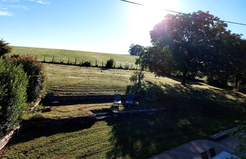 Sainte-Anne-sur-Gervonde House | Large family home (200 m2) in bucolic country setting.
