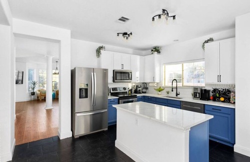 Morningside Meadows House | Large Groups` Luxury House - Pool - Sleep 22