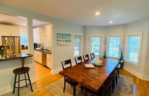 Wakefield-Peacedale House | Large Historic/updated, Downtown Wakefield - Narragansett Beaches-3 mi. Big yard