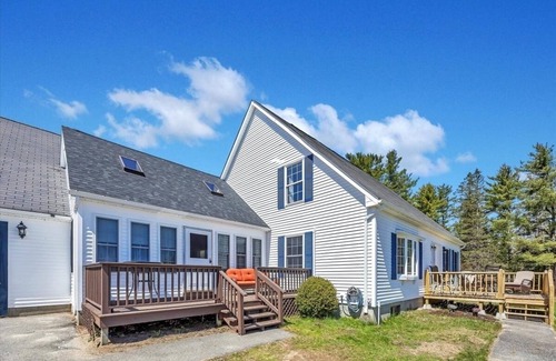 Gouldsboro House | Large home, day trips Bar Harbor, Schoodic, Acadia National Park Eastport Canada