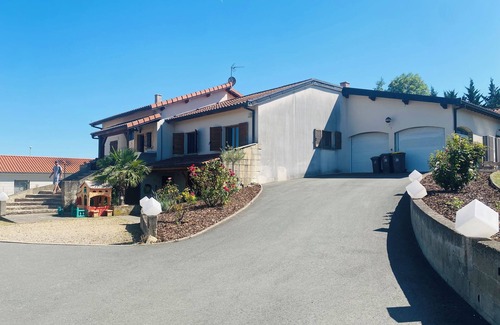 Beauregard-Vendon Villa | Large house 16-18 people with indoor pool