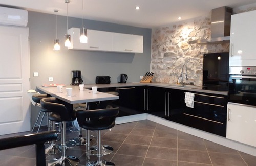 Saint-Remeze House | Large house 8 to 10 people, very comfortable and spacious