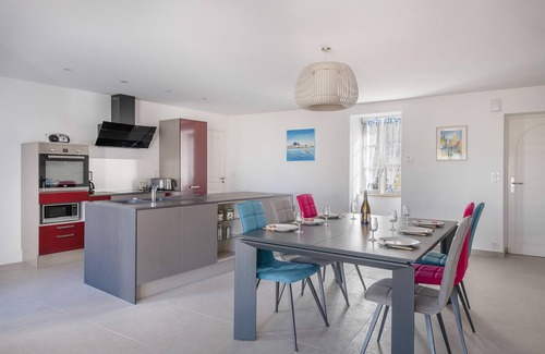 Saint-Armel Ski Chalet | Large house for 8 people in St Armel