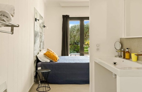 Sagone House | Large house in Corsica, sea view, beach walk and private pool