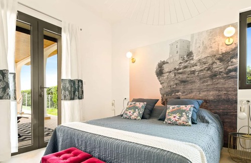 Sagone House | Large house in Corsica, sea view, beach walk and private pool