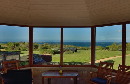 Paimpol House | Large house, landscaped grounds 1.1 ha, fantastic sea view, beach 600m away on foot