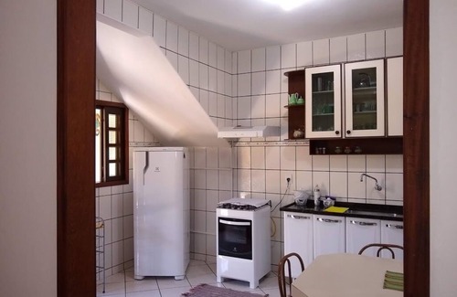 Paraty House | Large house, well located (700m Centro Historico) sleeps 6-8 people