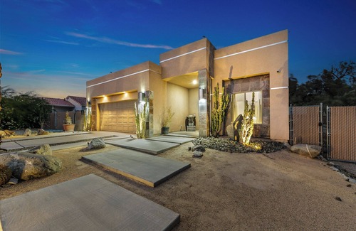 Desert Hot Springs House | Large lot, good size home 6 bds, billiards, close proximity to PS & golf