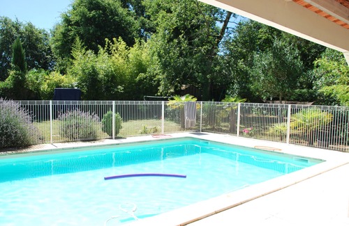Saint-Aubin-de-Medoc Villa | Large modern Villa 200m2 12 people swimming pool between Bordeaux, Ocean and Médoc