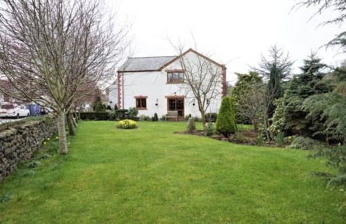 Millom House | Large modern house in small rural Hamlet.