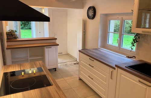 Marolles-les-Buis House | Large Perche house with wooded grounds and private pool - 6 bedrooms