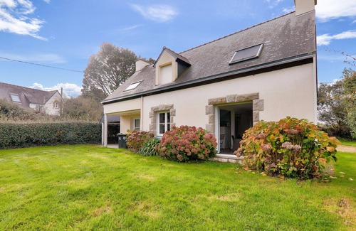 Saint-Philibert House | Large river view house for 8 in St Philibert