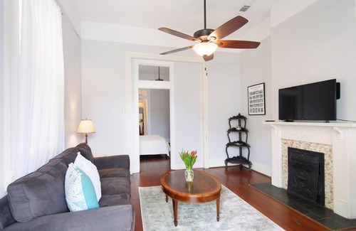 West Riverside House | Large Shotgun Double In Perfect Uptown Location Near Magazine and State St.