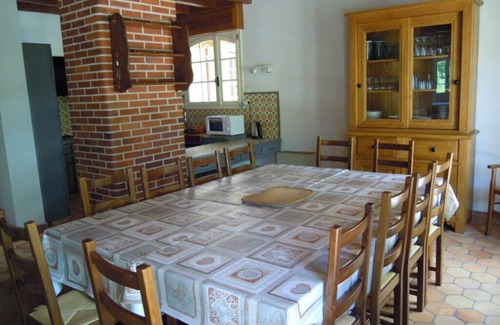 Montpellier de Medillan House | Large vacation home near Royan, quiet pool, large garden