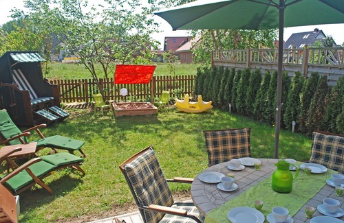 Muritz House | Large vacation home for families with dog, WLAN, 300m to the Müritz