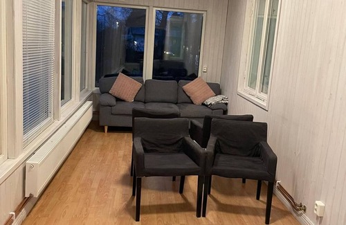 Klingsta Villa | Large villa in Danderyd - Near subway & golf course