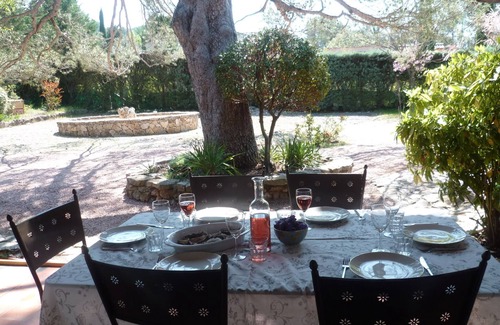 Le Tholonet Villa | Large villa with swimming pool, Aix en Provence at 5min