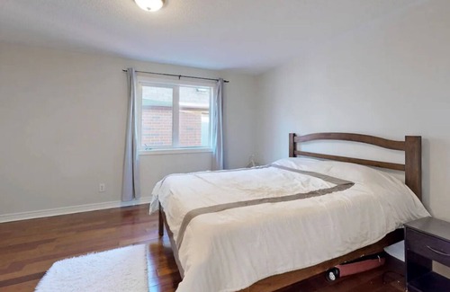Churchill Meadows House | Large4BR 3000sqft home in Mississauga close to 403/407/401/QEW