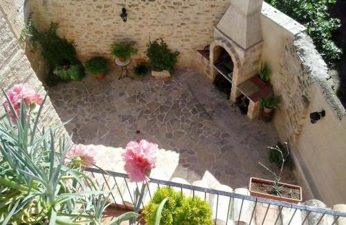 Valdealgorfa House | Las Bodegas Del Gilo