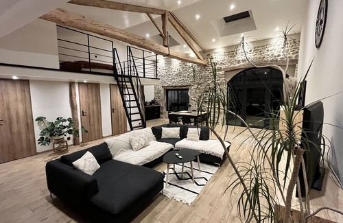 Bort-l'Etang House | Latelier de Lulu