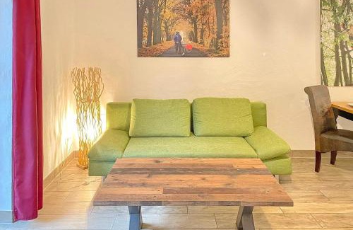 Burg-Kauper Apartment | Laubhütte Baum 1