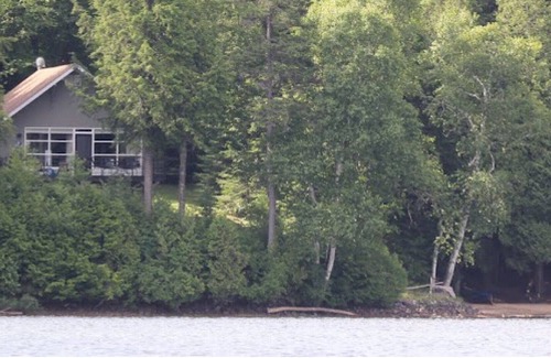 Harrington Cottage | Laurentian Lakeside Cottages 49