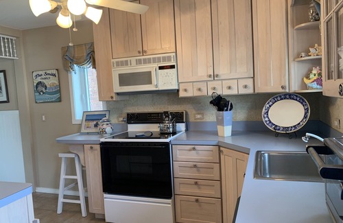 Lavallette House | LAVALLETTE, OCEAN VIEW, STEPS TO BEACH 7 KERR AVE LAVALLETTE