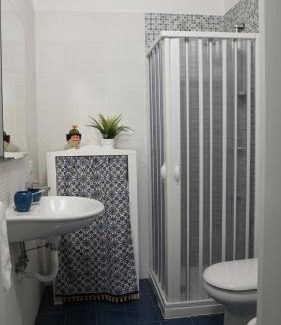 Torre Annunziata House | Lavalove