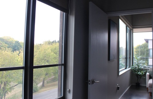 Hanover Place Condo | Lavish Condo 2bed 2bath minutes from Downtown