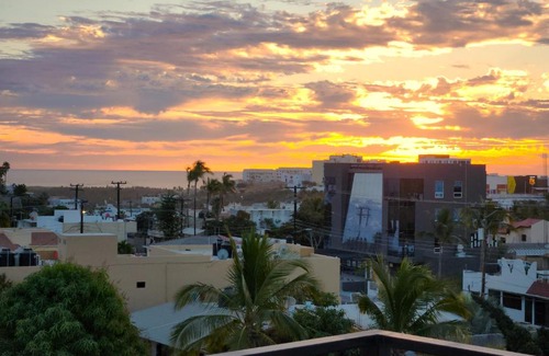 San Jose del Cabo House | Law's Los Cabos Pool House Escape