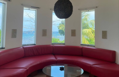 Tukad Mungga Villa | Lawira Beach Villa Lovina
