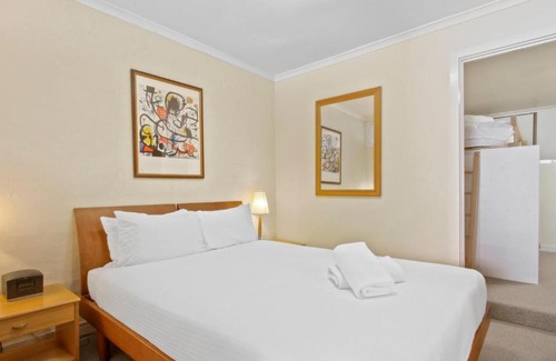 Hotham Heights Apartment | Lawlers 36A