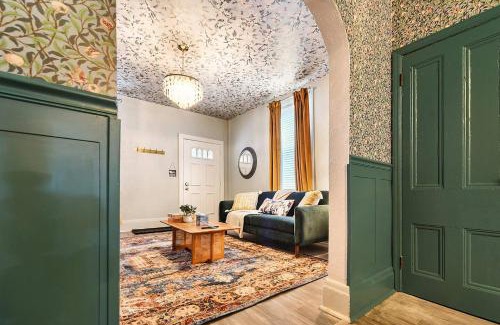 Lawrenceville House | Lawrenceville Gem2 Kings & Yard