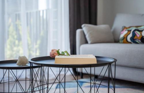 Vilnius city municipality Apartment | Lazdyneliu Vingis, free underground parking, long stays welcome
